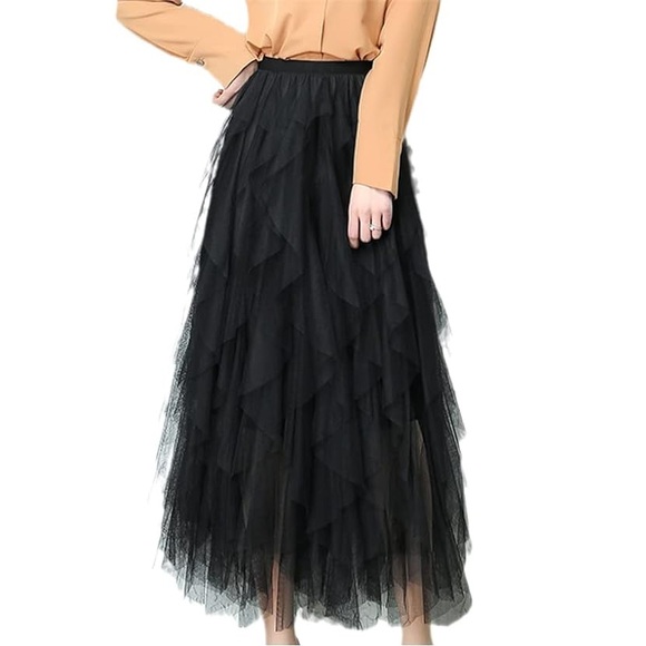 Black Tulle Skirt - Picture 1 of 7